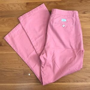 pink vineyard vines khakis